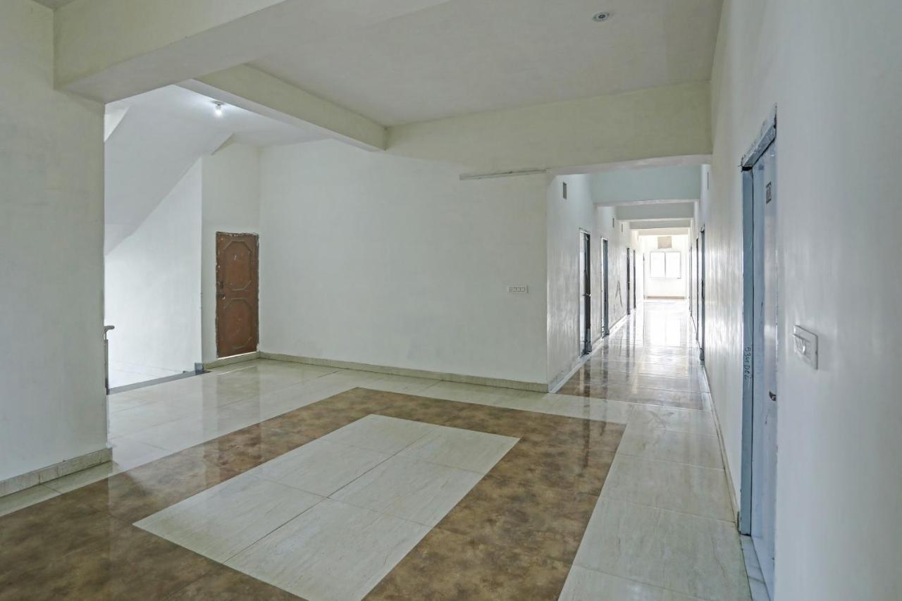 Oyo Flagship 80971 The Lime Tree Bareilly Exterior foto